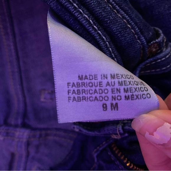 Levi’s Too Superlow Bootcut 524 Jeans - Picture 5 of 7